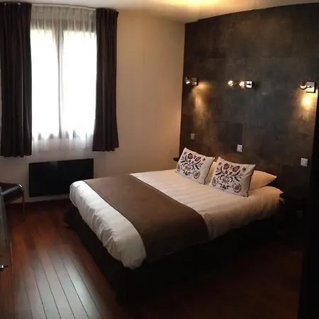 Le Hotel Pélussin